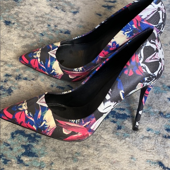 Aldo Shoes - Aldo floral heels worn once !!